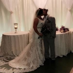 Meet your Posher, Keely